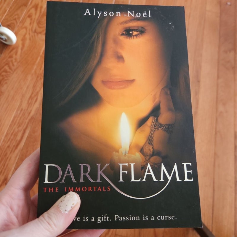 Dark Flame: the Immortals 4