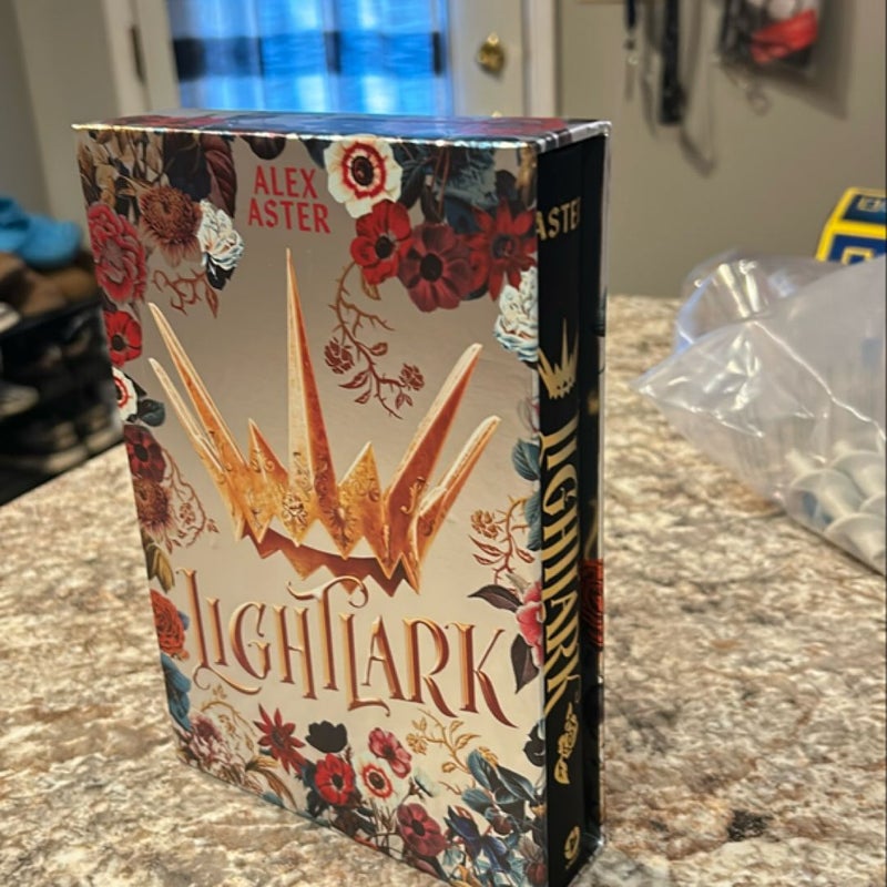 Lightlark collectors edition