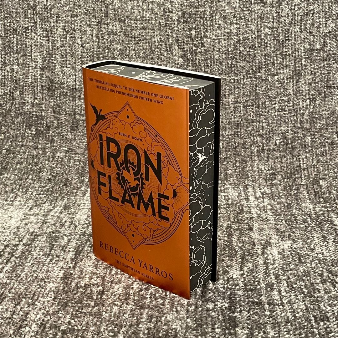 Iron Flame Exclusive Waterstones Sprayed Edges by Rebecca