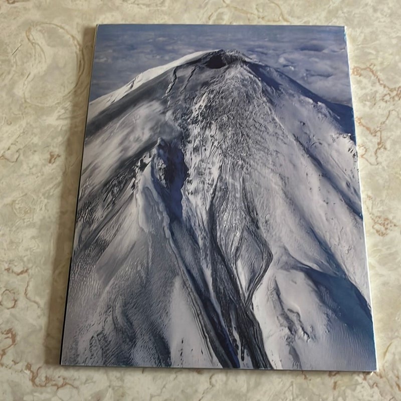 Mount St. Helens: The Volcano 