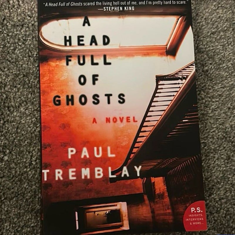 HEAD FULL OF GHOSTS Paul Tremblay spooky scary