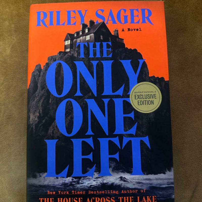 The Only One Left Signed Riley Sager barnes and noble exclusive