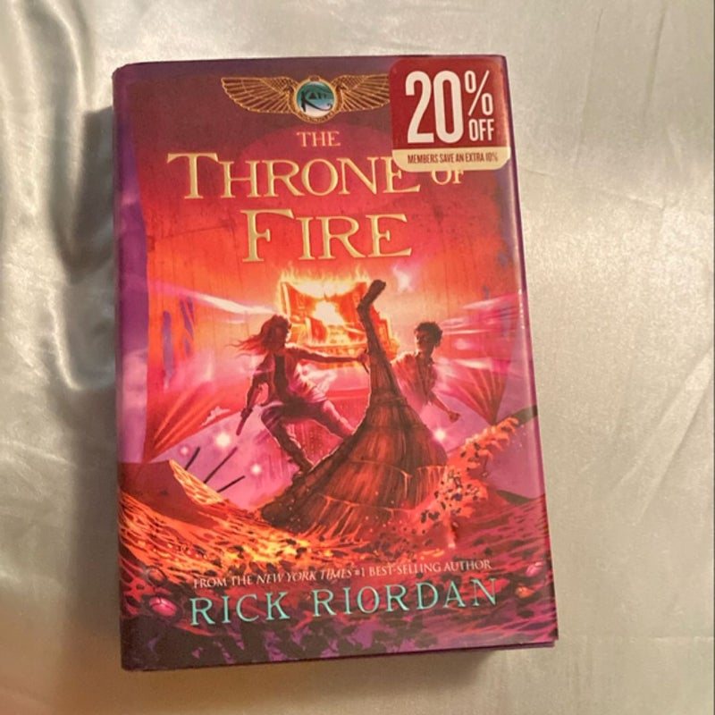 Kane Chronicles, the, Book Two the Throne of Fire (Kane Chronicles, the, Book Two)