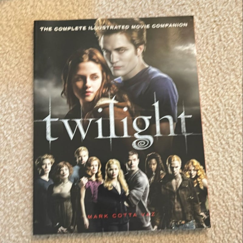 Twilight: the Complete Illustrated Movie Companion