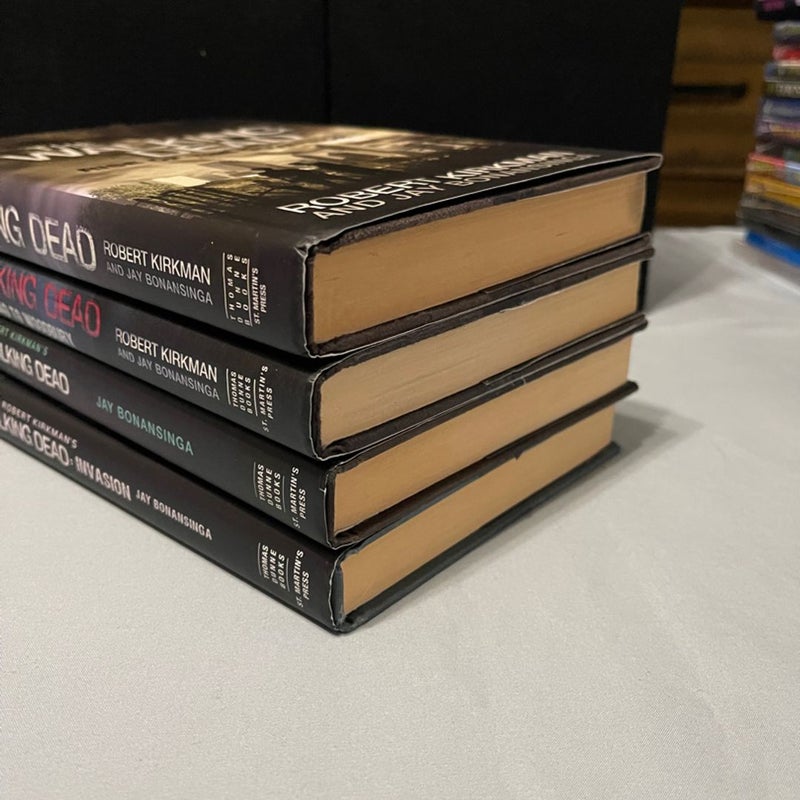The Walking Dead Hardcover Book Set