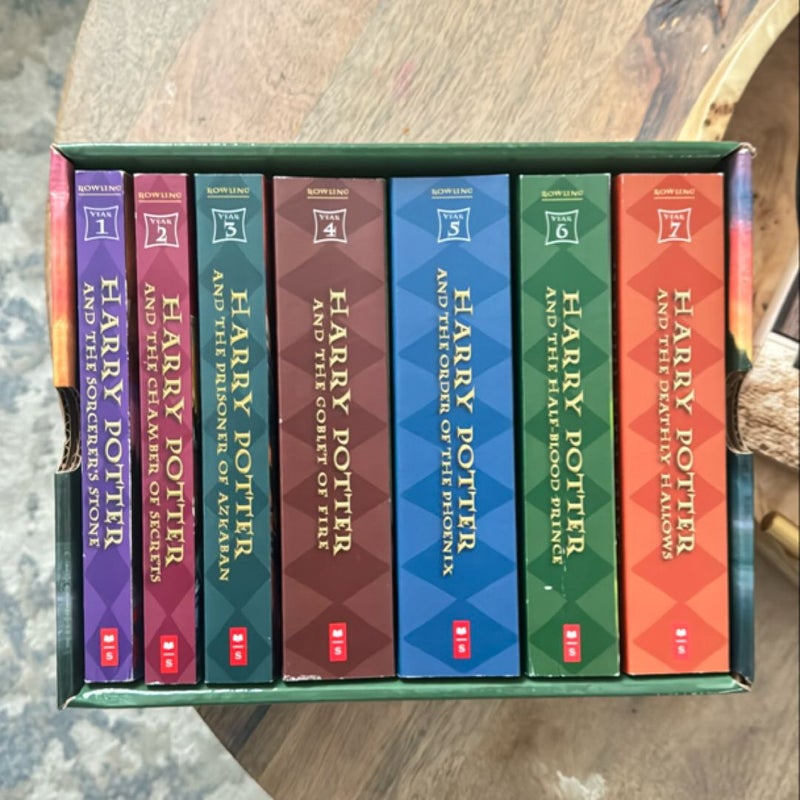 Harry Potter Paperback Boxset #1-7