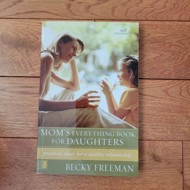 Mom's Everything Book for Daughters