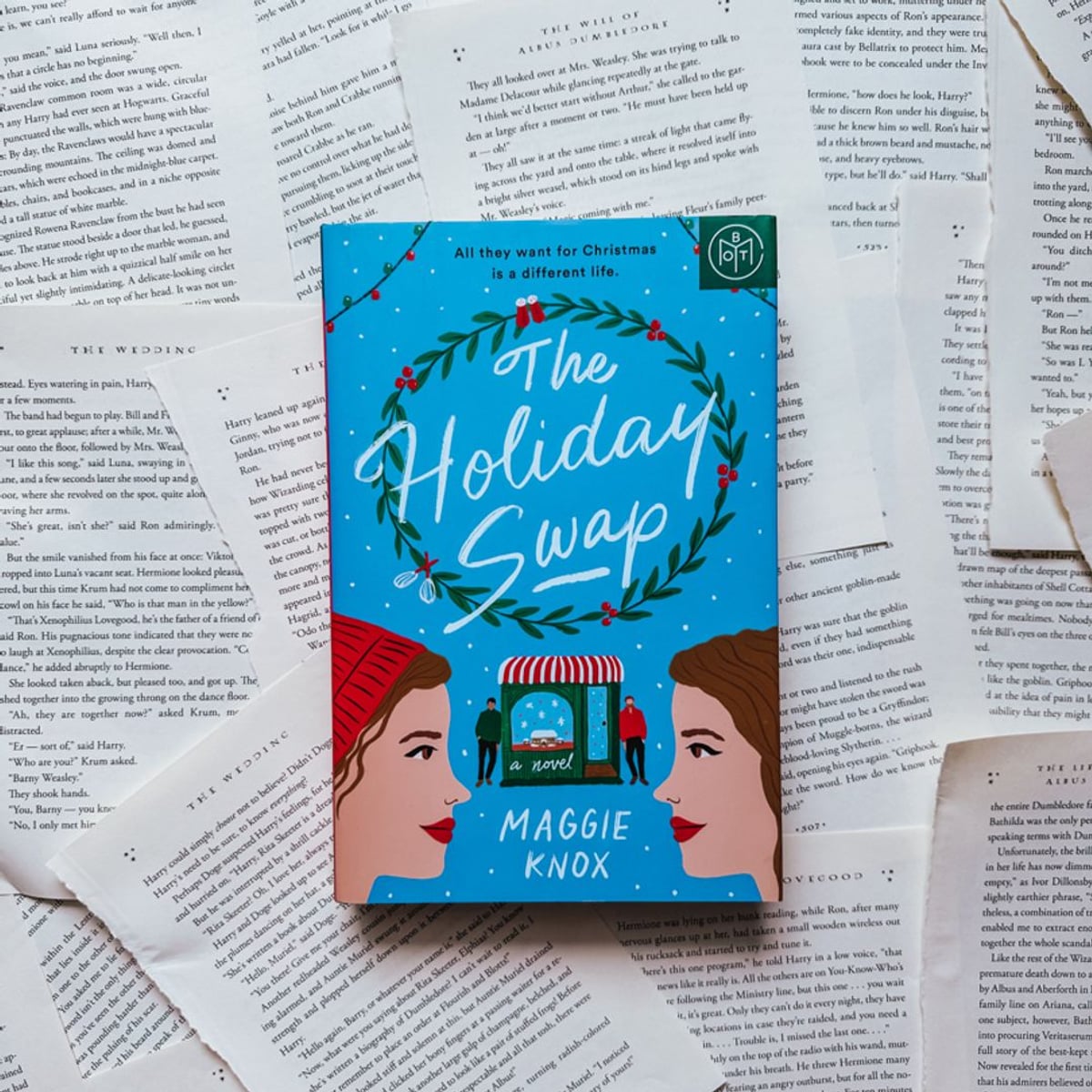 The Holiday Swap by Maggie Knox, Hardcover Pangobooks