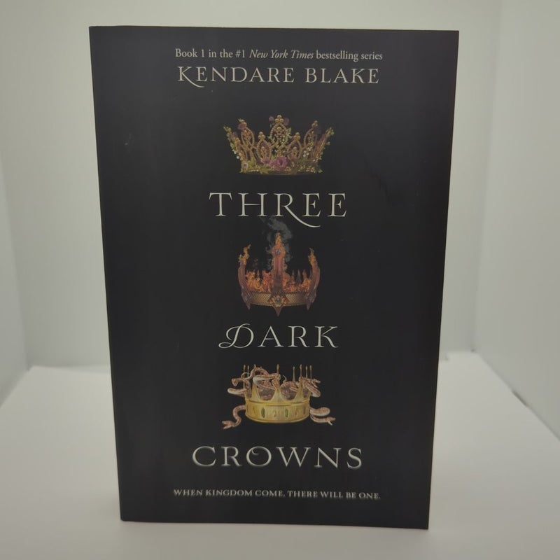 Three Dark Crowns