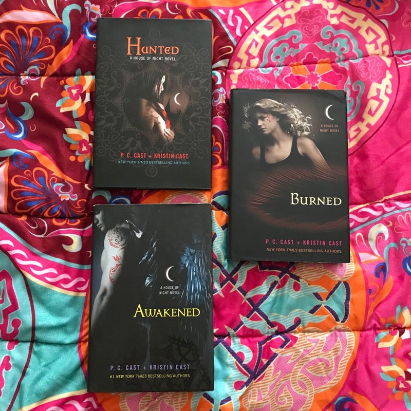 House of Night 3-Book Collection (Hunted, Burned, and Awakened)