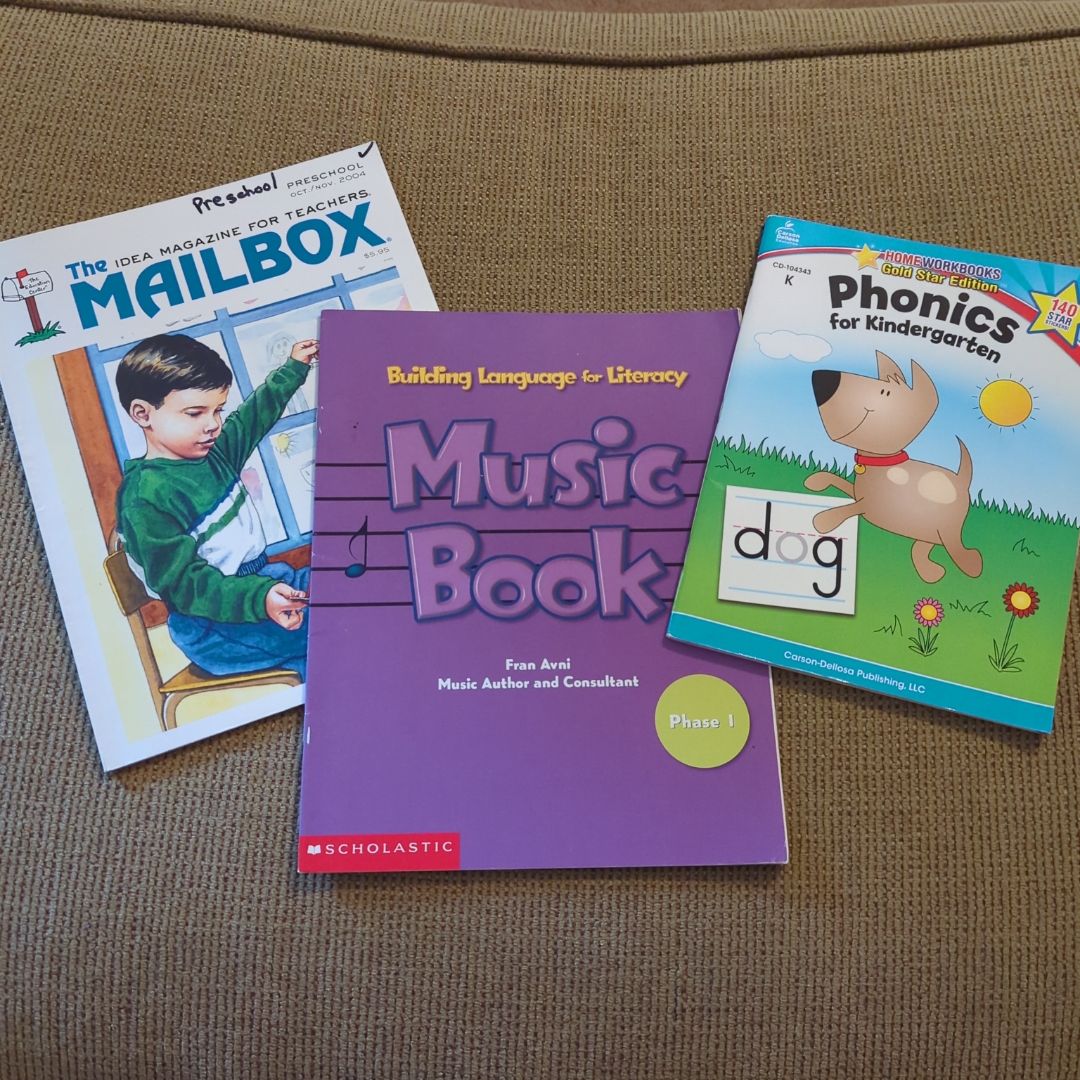 3BookBundle! Idea Magazine for Teachers, Phase 1 Music Book, Phonics for Kindergarten 