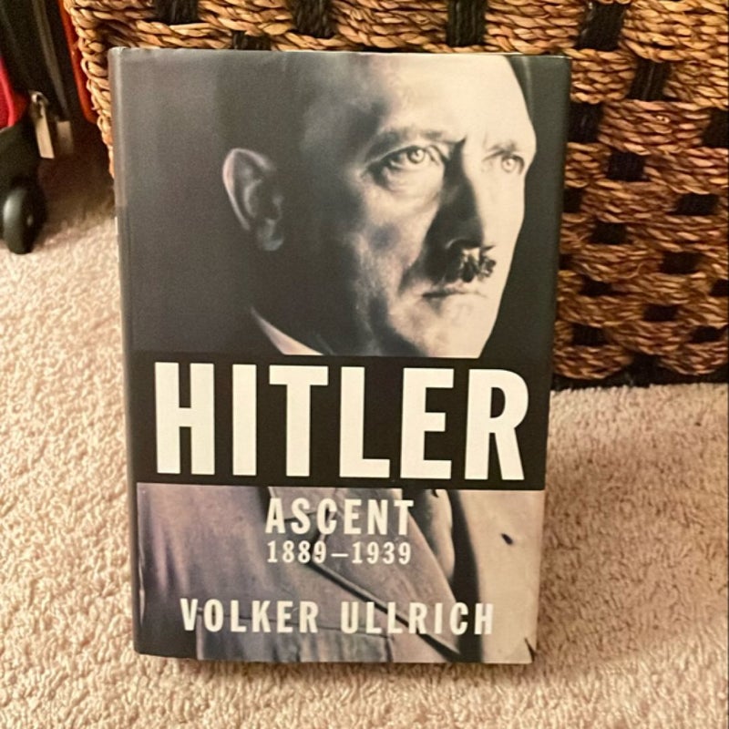 Hitler: Ascent