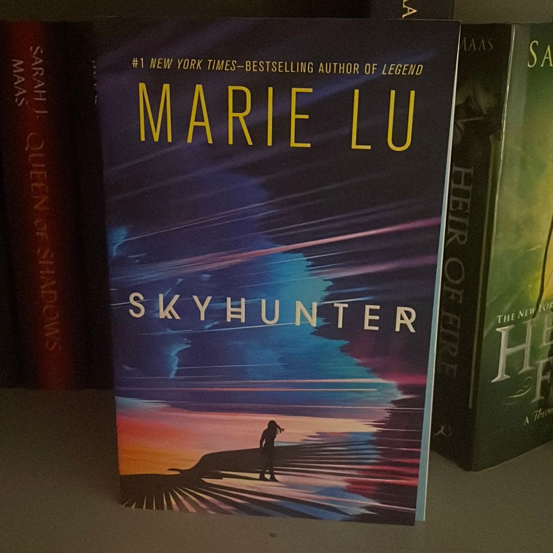 Skyhunter (Skyhunter Duology, 1): 9781250802699: Lu, Marie: Books 