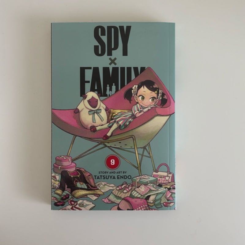 Spy X Family, Vol. 9