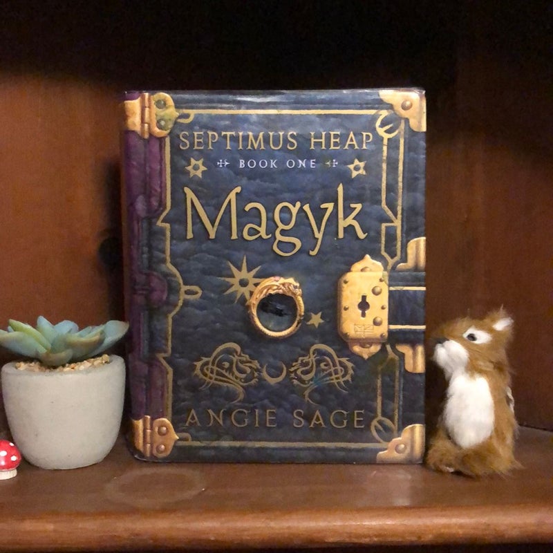 Septimus Heap, Book One: Magyk