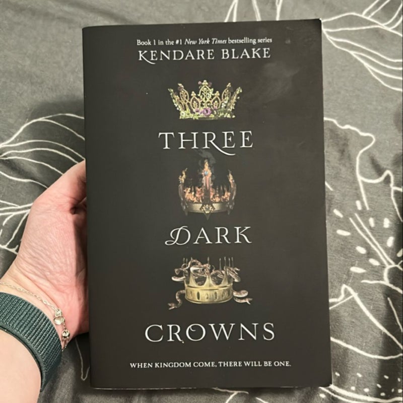 Three Dark Crowns