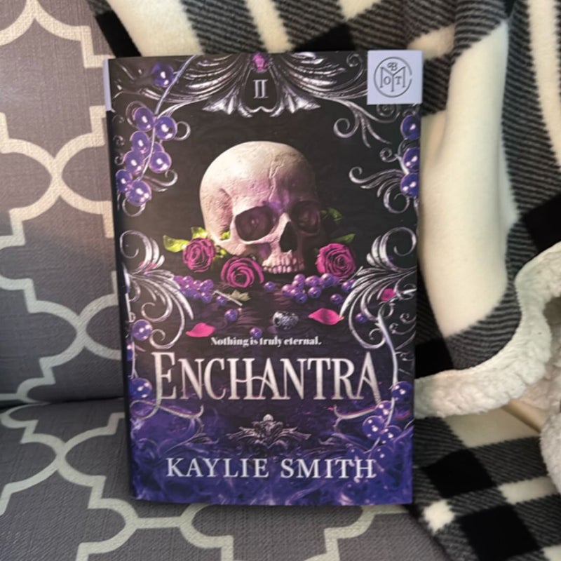 Enchantra 