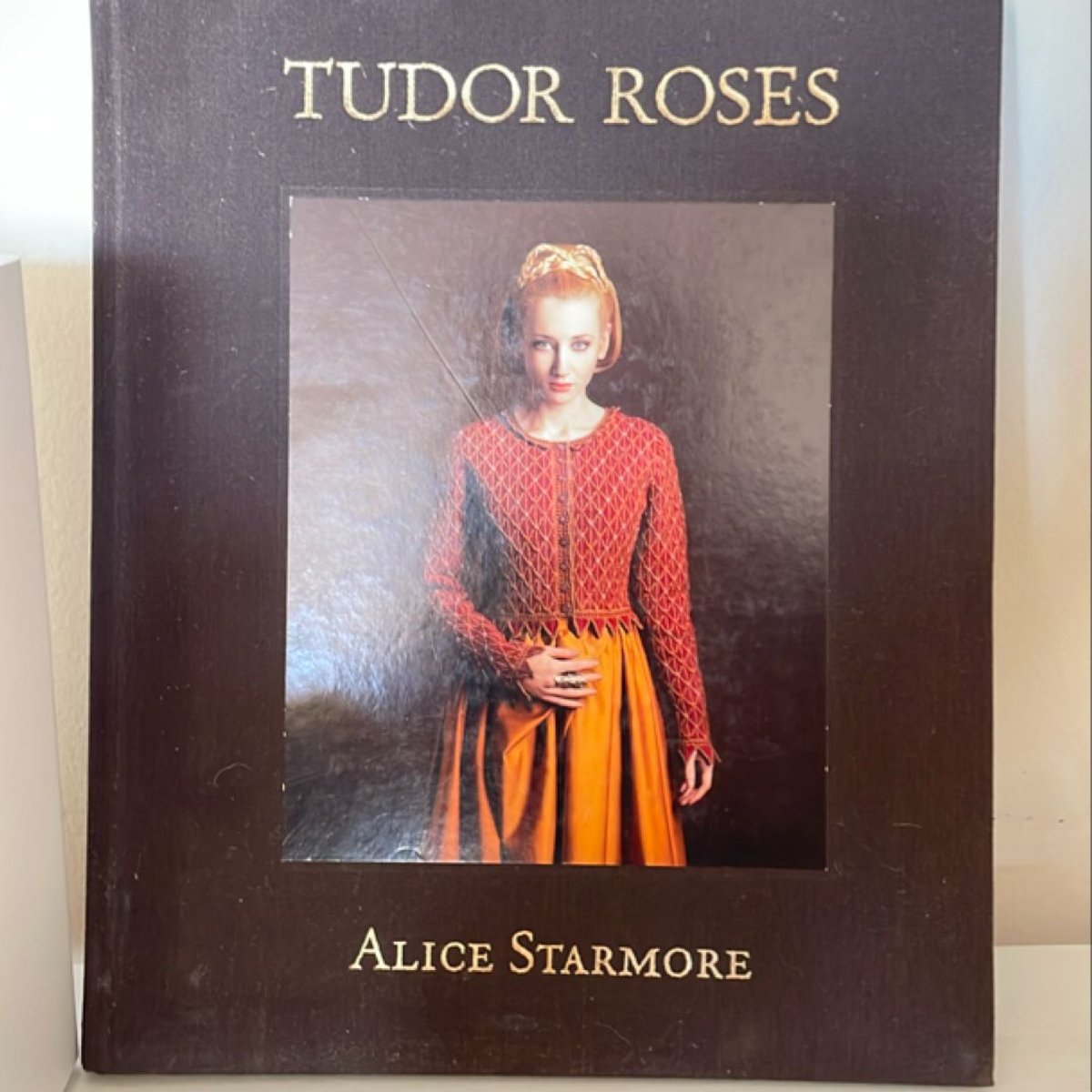 Tudor Roses by Alice Starmore