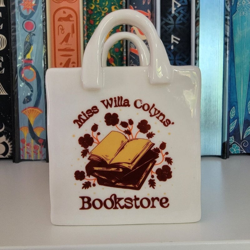 Bookish Box From Blood and Ash Miss Willa Colyn's Bookstore Tote Vase 