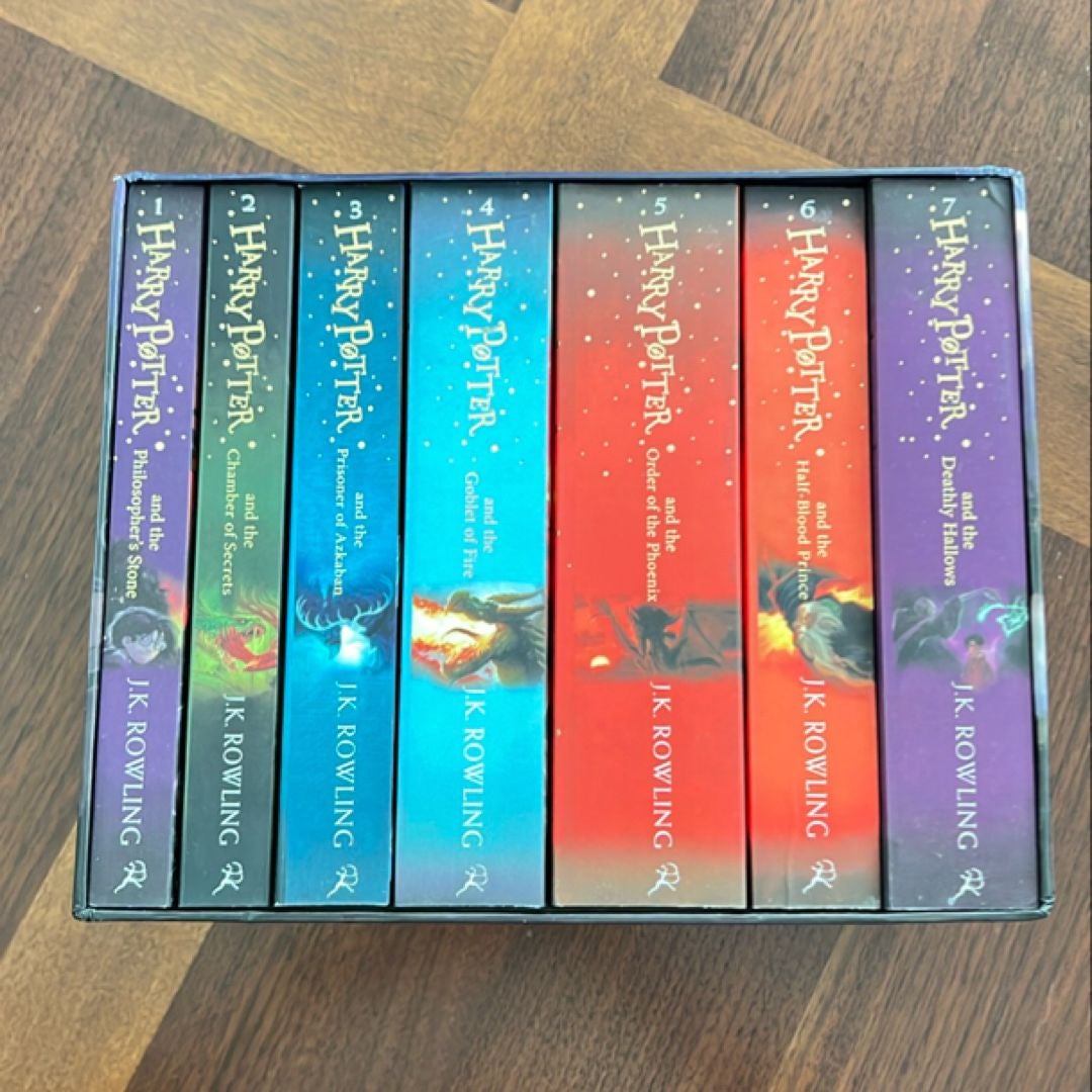 Harry Potter Box Set: the Complete Collection (Children's Paperback)