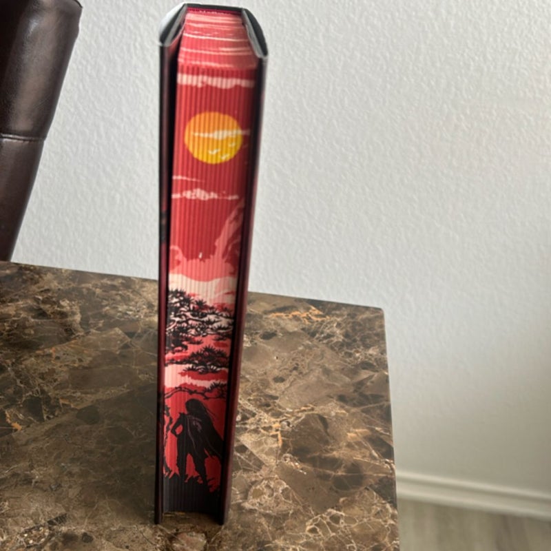 Five Broken Blades (Deluxe Limited Edition)