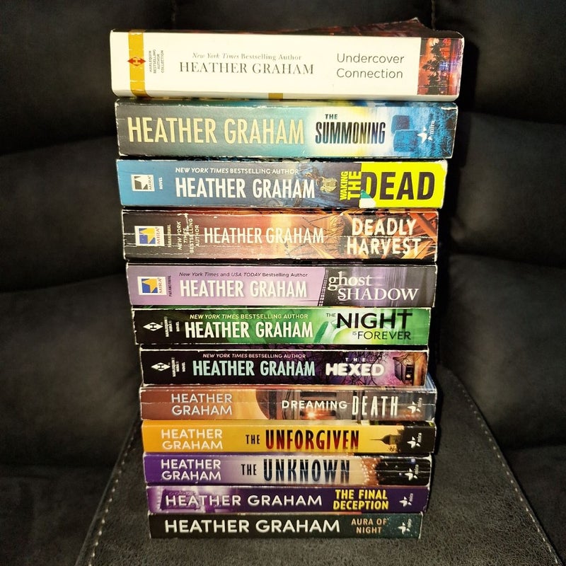 12 Heather Graham Bundle Set Lot of 12 Mixed Krewe of Hunters, The Bone Island, etc.