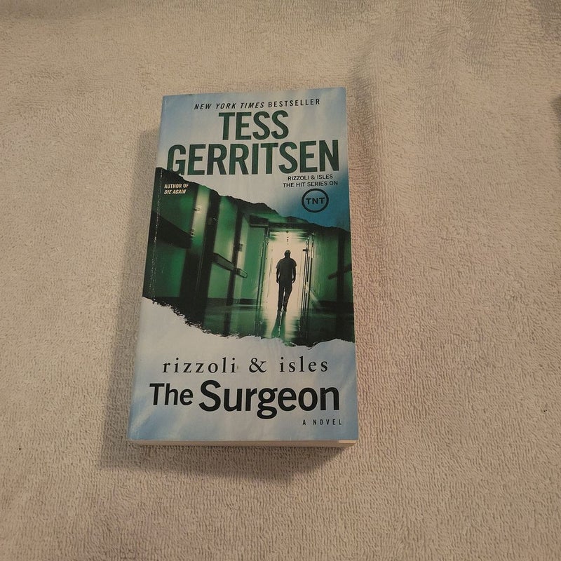 The Surgeon: a Rizzoli and Isles Novel