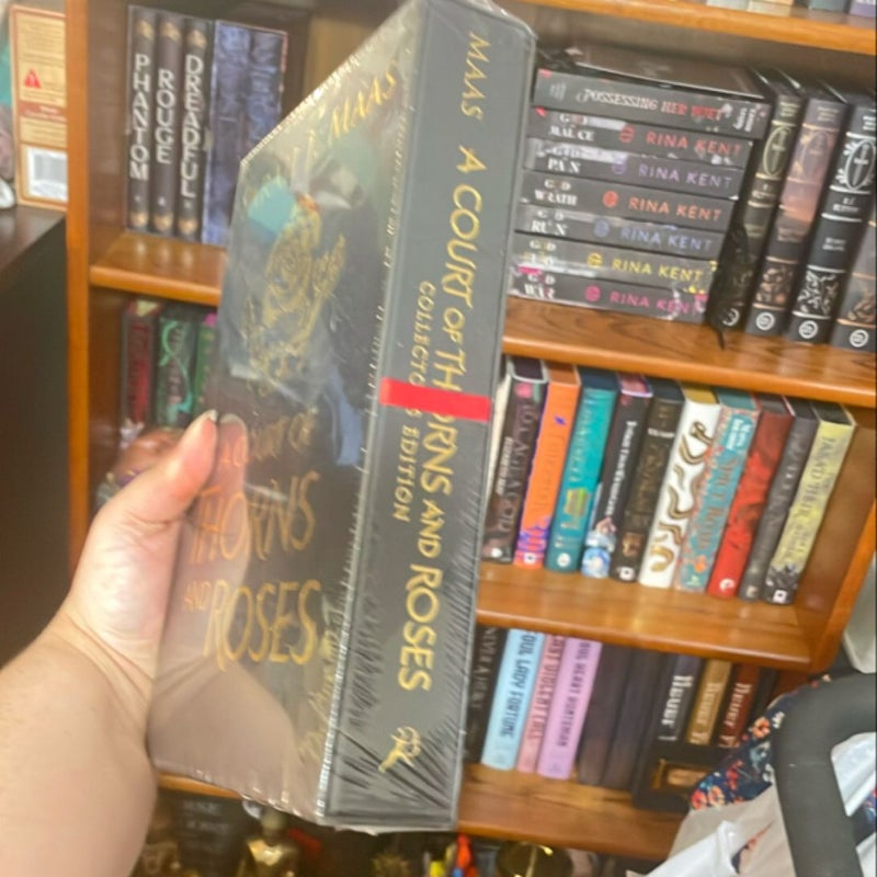 A Court of Thorns and Roses Collector's Edition