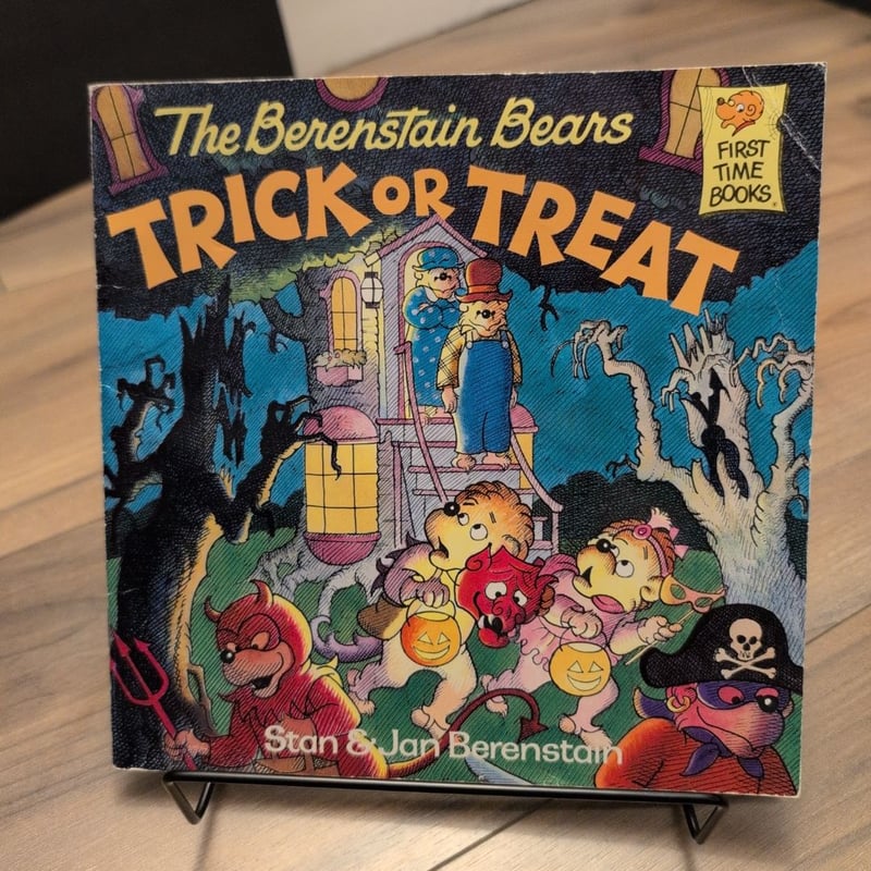 The Berenstain Bears Trick or Treat (1989)