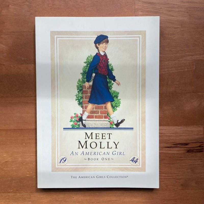 Meet Molly 3 book bundle 
