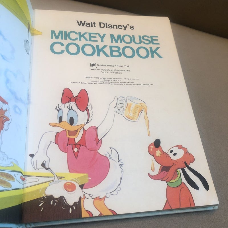 Walt Disney's Mickey Mouse Cookbook
