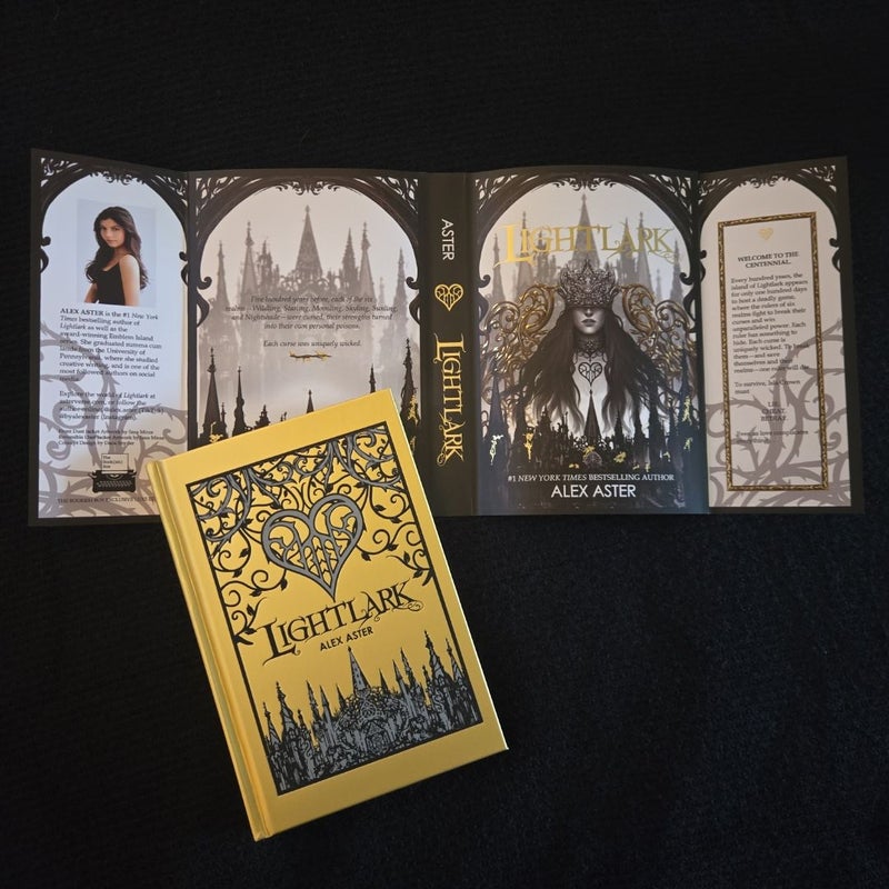 Lightlark - Signed Bookish Box edition