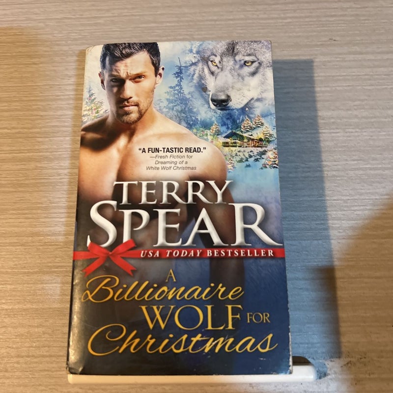 A Billionaire Wolf for Christmas 