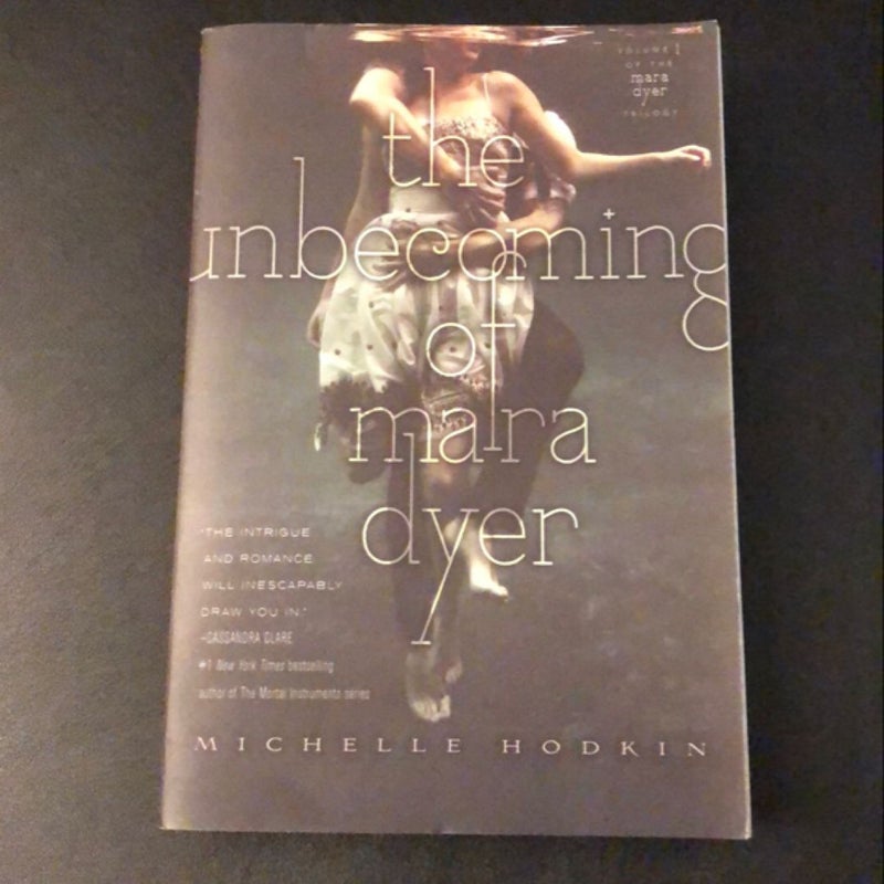 The Unbecoming of Mara Dyer