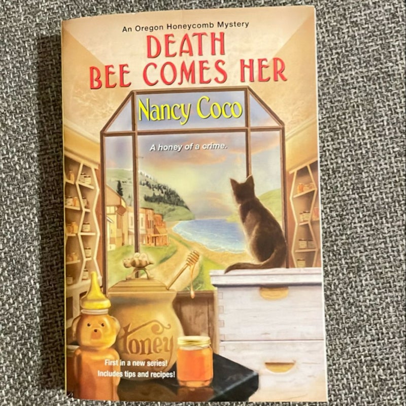 Death Bee Comes Her