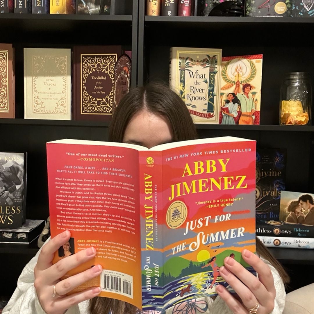Nicole’s Bookshelf