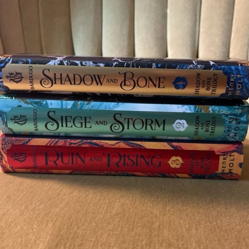 BUNDLE Shadow and Bone, Seige and Storm, Ruin and Risino