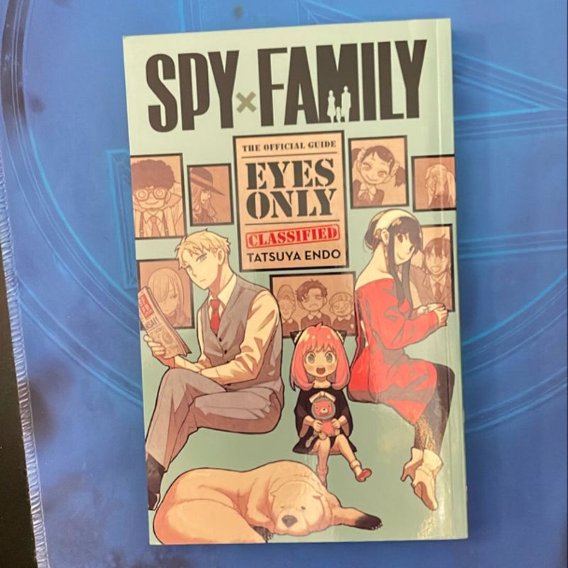 Spy X Family, Vol. 1 - 12 & The Official Guide: Eyes Only