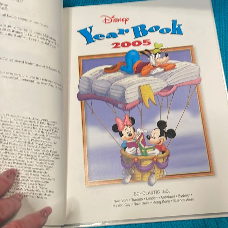 Disney Year Book 2005