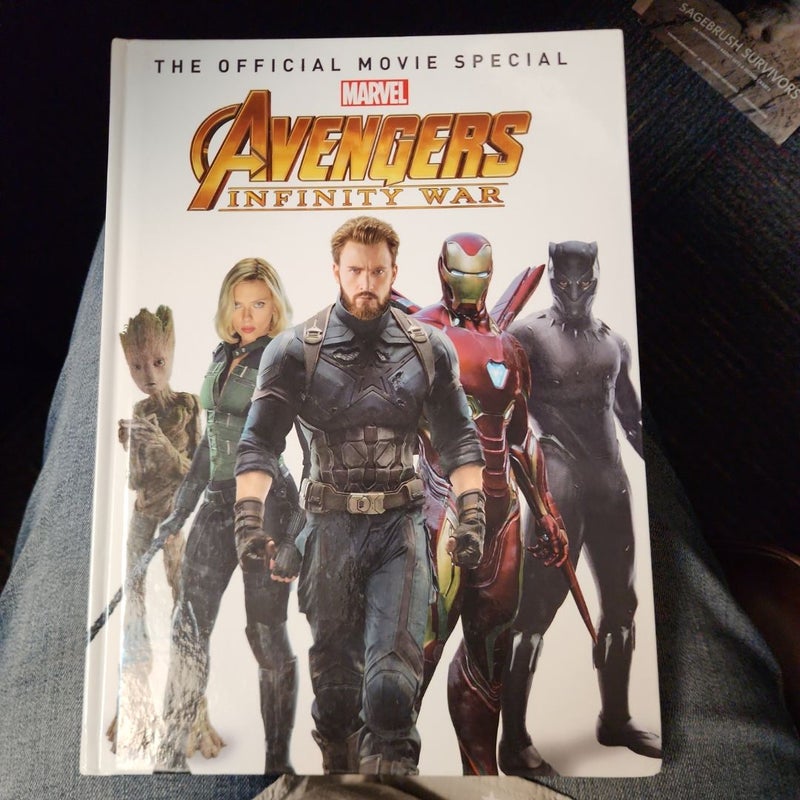 Marvel's Avengers Infinity War: the Official Movie Special Book