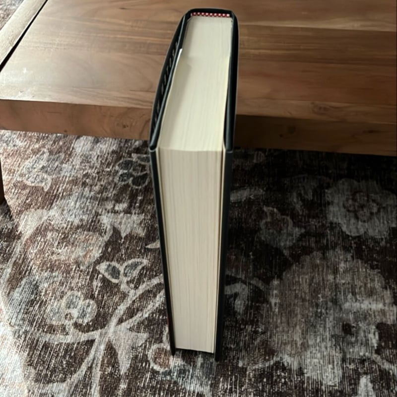 Lucy Undying: a Dracula Novel