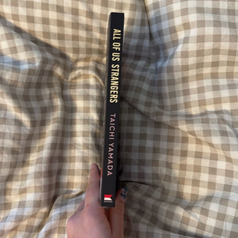 All of Us Strangers [Movie Tie-In]