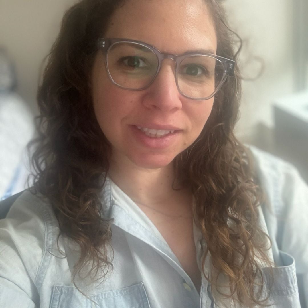 Jodi G.