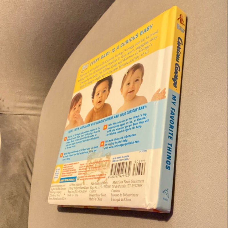 Curious Baby: My Favorite Things Padded Board Book