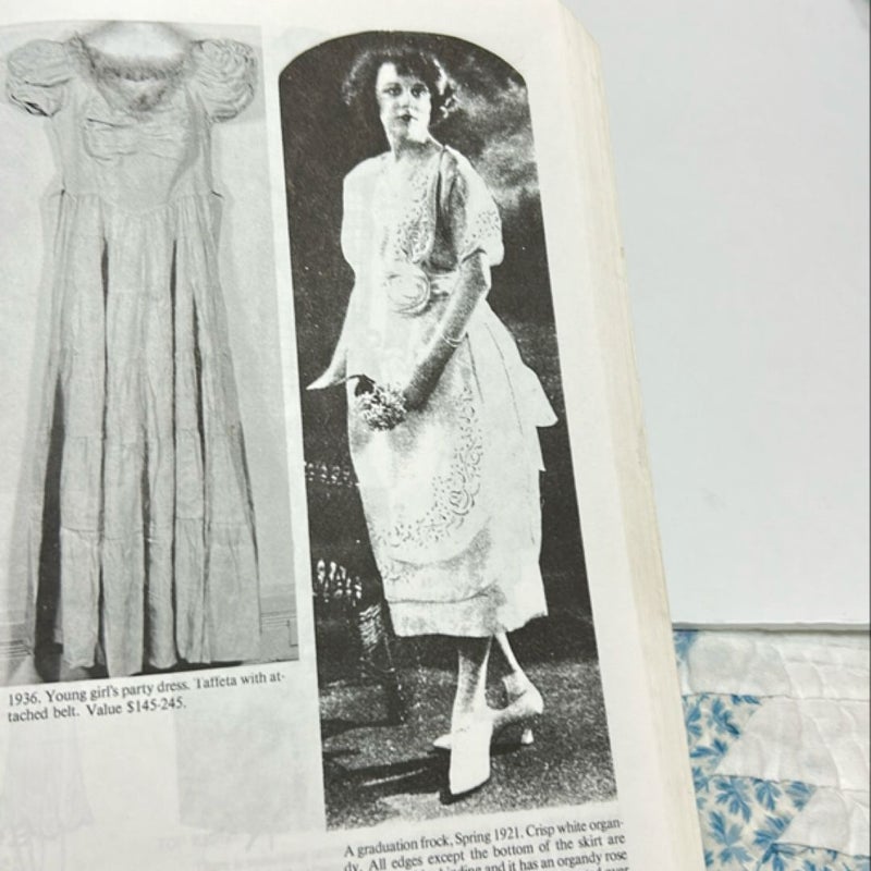 Vintage Clothing, 1880-1980