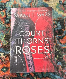 A Court of Thorns and Roses - OOP