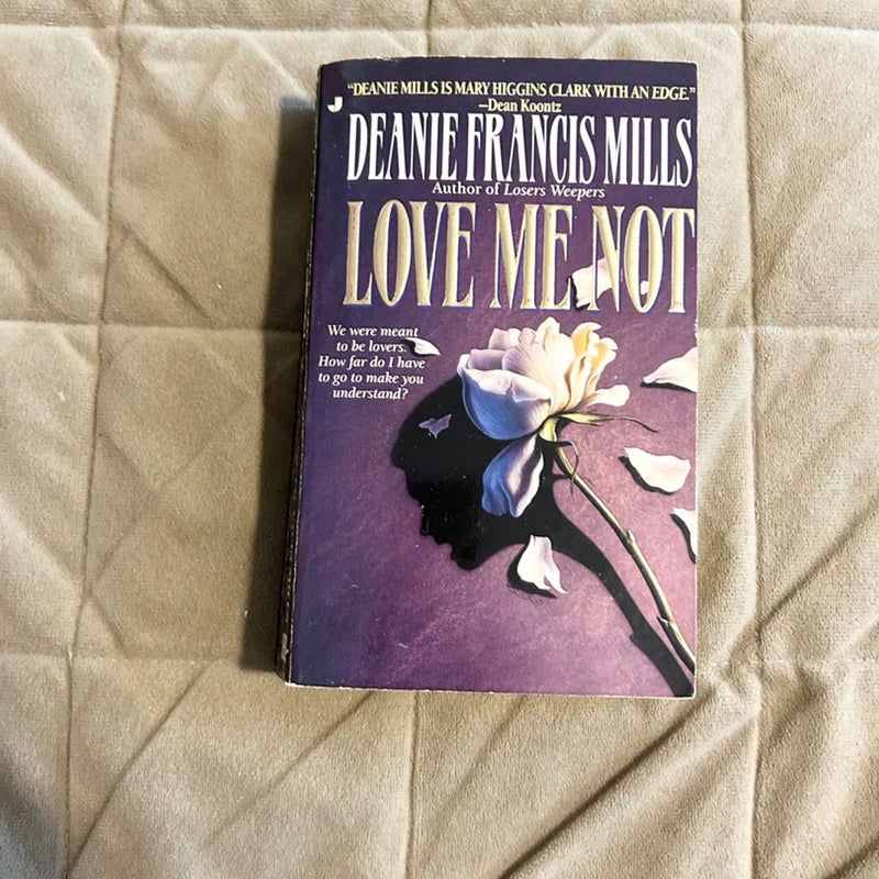Love Me Not 1572