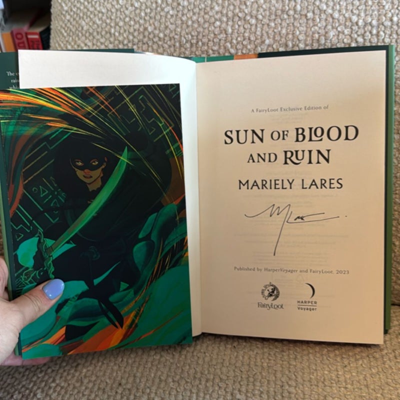 Sun of Blood and Ruin Fairyloot Excvlusive Edition