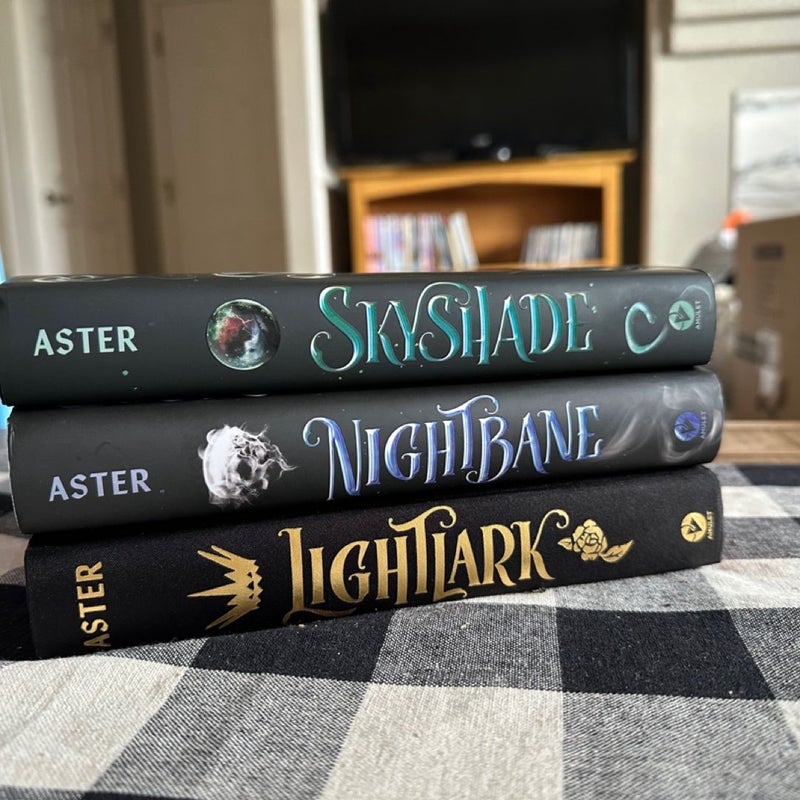 Lightlark Saga - Signed (lightlark, nightbane, skyshade)