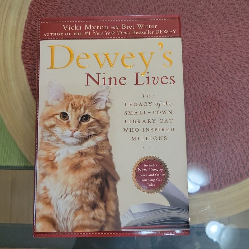 Dewey's Nine Lives